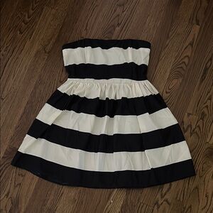 Forever 21 Navy and White Strapless Pleated Mini Dress